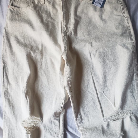 NWT Universal Thread White distressed denim - Picture 3 of 5
